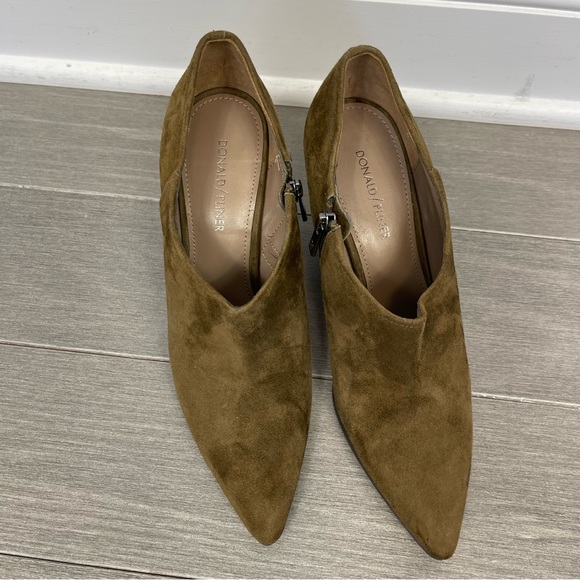 Donald J Pliner Verie Shooties Suede Ankle Boots Booties Shoes Stacked Heels 9.5 - Picture 8 of 16